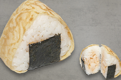 Онигири Хотамэ Онигири Хотамэ