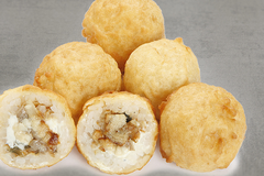 Онигири Темпура Унаги Онигири Темпура Унаги